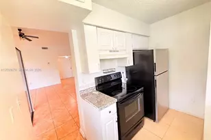 1021 Adams Ave, Homestead, FL 33034 - Photo 7