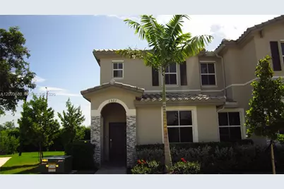 1501 SE 27th Rd #1501, Homestead, FL 33035 - Photo 1