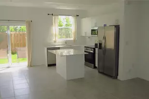 1501 SE 27th Rd, Homestead, FL 33035 - Photo 3