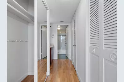 18021 Biscayne Blvd #603, Aventura, FL 33160 - Photo 19