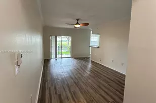 11730 SW 2nd St, Pembroke Pines, FL 33025 - Photo 3