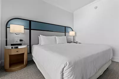 4401 Collins Ave #1709, Miami Beach, FL 33140 - Photo 19