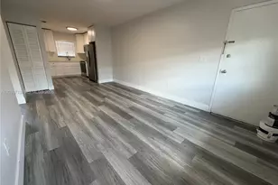 25 W 4th St, Hialeah, FL 33010 - Photo 3