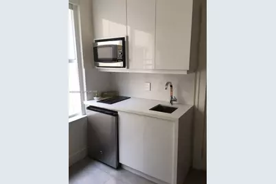 119 Menores Ave #8A, Coral Gables, FL 33134 - Photo 1