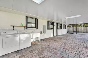 4837 SW 28th Ave, Dania Beach, FL 33312 - Photo 35