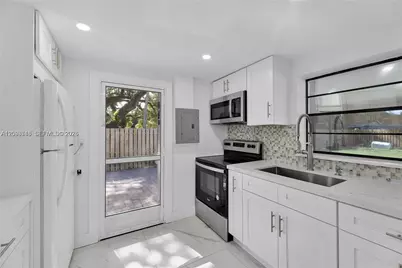 4837 SW 28th Ave, Dania Beach, FL 33312 - Photo 9