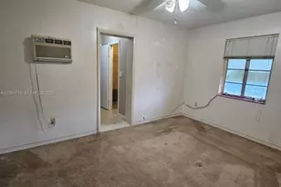 1051 SW 72nd Ct, Miami, FL 33144 - Photo 19