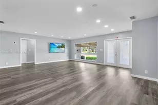 609 N 46th Ave, Hollywood, FL 33021 - Photo 3