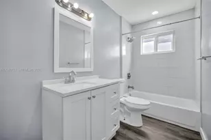 609 N 46th Ave, Hollywood, FL 33021 - Photo 15