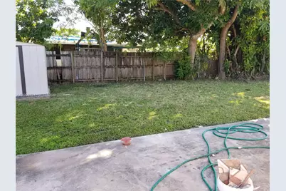 17131 NW 10th Ct, Miami Gardens, FL 33169 - Photo 7