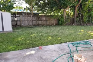 17131 NW 10th Ct, Miami Gardens, FL 33169 - Photo 7