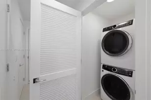 2411 Laguna Cir, North Miami, FL 33181 - Photo 35