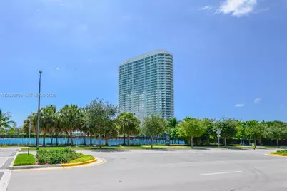 2411 Laguna Circle #2707, North Miami, FL 33181 - Photo 5