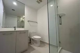 55 SW 9th St, Miami, FL 33130 - Photo 7