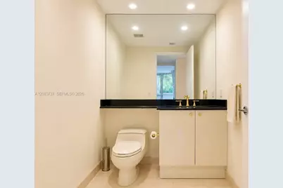 799 Crandon Blvd #202, Key Biscayne, FL 33149 - Photo 35