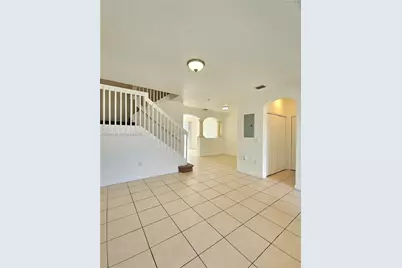 2818 SE 16th Ave #118, Homestead, FL 33035 - Photo 3
