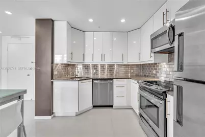 5055 Collins Ave #7A, Miami Beach, FL 33140 - Photo 5