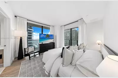1300 S Miami Ave #2310, Miami, FL 33130 - Photo 9