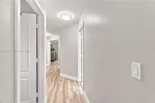 13225 NW 7th Dr, Plantation, FL 33325 - Photo 23