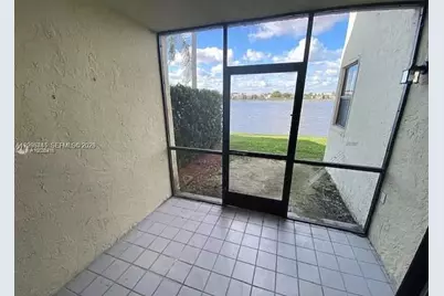 929 Hamilton Dr #929F, Homestead, FL 33034 - Photo 13