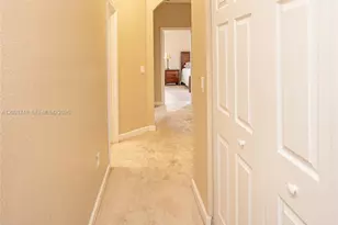 8815 NW 116th Ct, Doral, FL 33178 - Photo 23