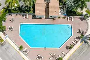 8815 NW 116th Ct, Doral, FL 33178 - Photo 39