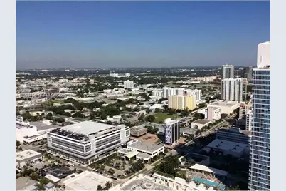1900 N Bayshore Dr #3916, Miami, FL 33132 - Photo 3