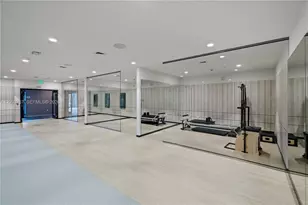 101 Diplomat Pkwy, Hallandale Beach, FL 33009 - Photo 55