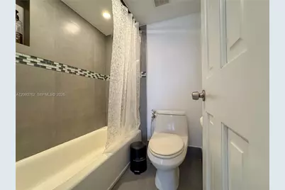 220 Washington Ave #4B, Miami Beach, FL 33139 - Photo 13