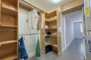 220 Washington Ave, Miami Beach, FL 33139 - Photo 11