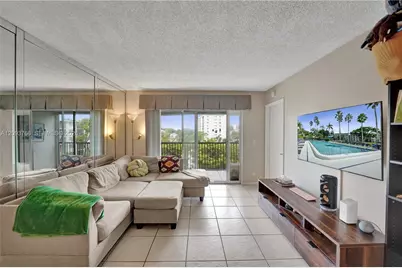 2226 N Cypress Bend Dr #408, Pompano Beach, FL 33069 - Photo 13