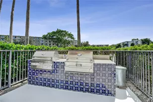 2226 N Cypress Bend Dr, Pompano Beach, FL 33069 - Photo 35