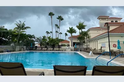 9735 NW 52nd St #420, Doral, FL 33178 - Photo 13