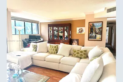 9735 NW 52nd St #420, Doral, FL 33178 - Photo 9