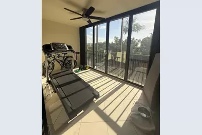 9735 NW 52nd St #420, Doral, FL 33178 - Photo 27