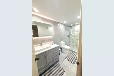 9735 NW 52nd St #420, Doral, FL 33178 - Photo 35