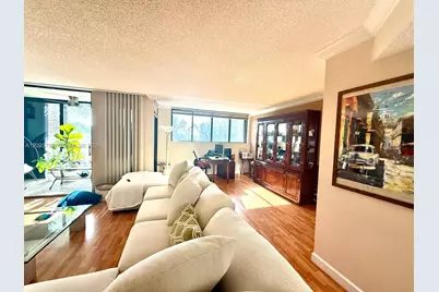 9735 NW 52nd St #420, Doral, FL 33178 - Photo 3