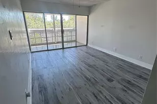 3301 Spanish Moss Terrace, Lauderhill, FL 33319 - Photo 9