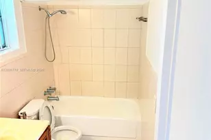 7505 SW 82nd St, Miami, FL 33143 - Photo 27