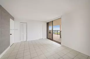 2575 S Bayshore Dr, Coconut Grove, FL 33133 - Photo 21