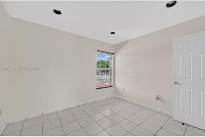 [Address not provided], Miami, FL 33175 - Photo 11