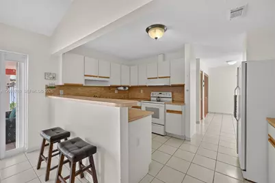 [Address not provided], Miami, FL 33175 - Photo 31