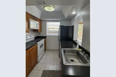 9321 SW 4th St #215C, Miami, FL 33174 - Photo 5