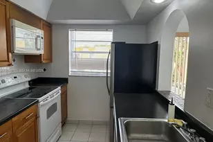 9321 SW 4th St, Miami, FL 33174 - Photo 5