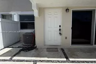 4590 SW 68th Ct Cir, Miami, FL 33155 - Photo 7