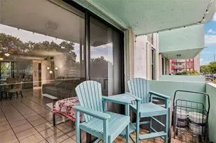 1825 W 44th Pl, Hialeah, FL 33012 - Photo 27