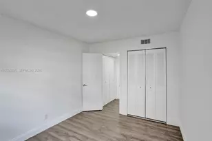 4191 NW 41st St, Lauderdale Lakes, FL 33319 - Photo 7