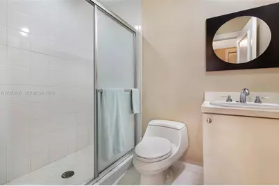 10225 Collins Ave #1604, Bal Harbour, FL 33154 - Photo 29