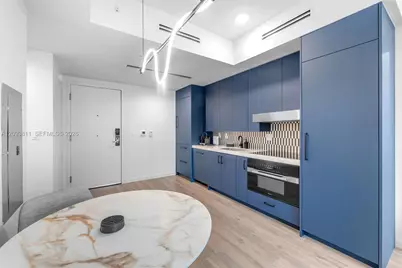 4220 Laguna #603, Coral Gables, FL 33146 - Photo 11
