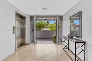 16518 NE 26th Ave, North Miami Beach, FL 33160 - Photo 9